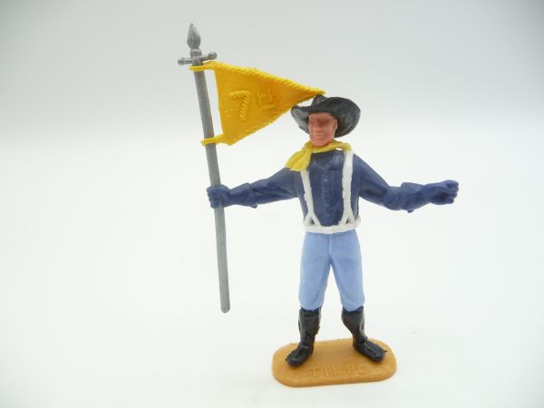 Timpo Toys Union Army soldier 1st version standing with 7. Cavalry flag (yellow)