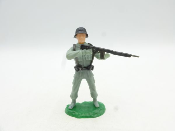 Elastolin 7 cm Deutscher Soldat mit Gewehr