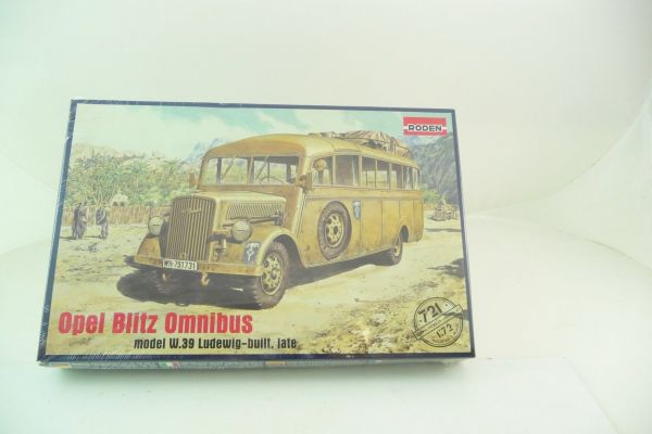 Roden 1:72 Opel Blitz Omnibus model W.39 Ludewig-built late - shrink-wrapped