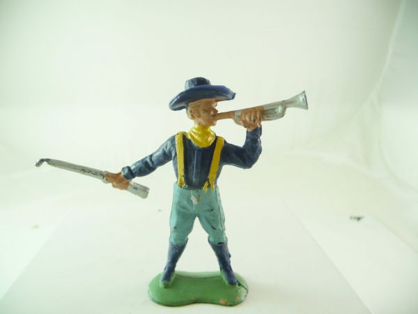 Crescent Union Army soldier with trumpet and rifle - condition see photos