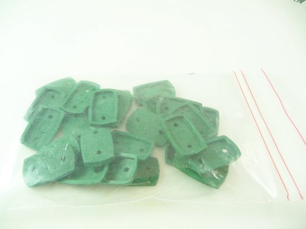 Plasty 20 base plates (green) for standing figures