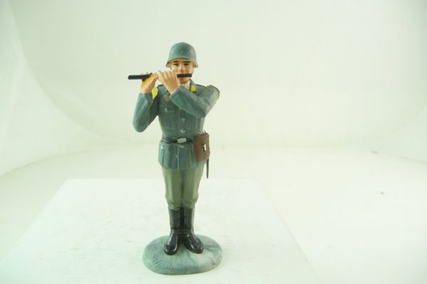 Preiser 7 cm Air Force: Soldier with transverse flute - collector's painting