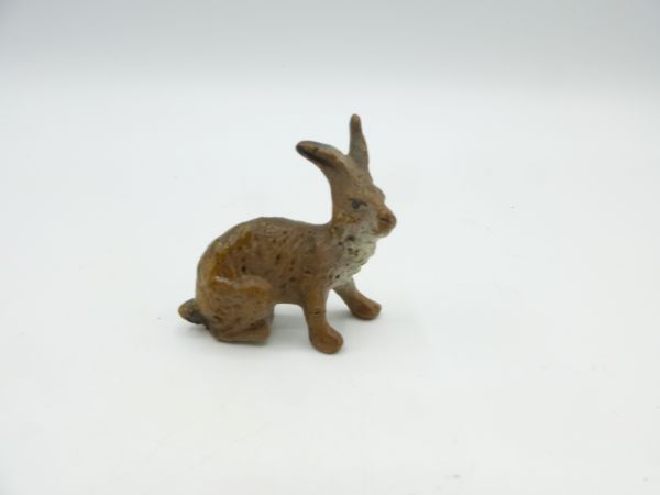 Hare sitting (height 3,5 cm)