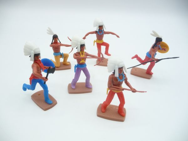 Plasty 6 Indianer stehend / laufend mit Waffen