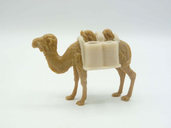 Heinerle Manurba Camel with load