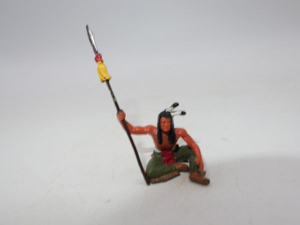 Elastolin 4 cm Indianer sitzend mit Speer, Nr. 6835 - Sammlerbemalung