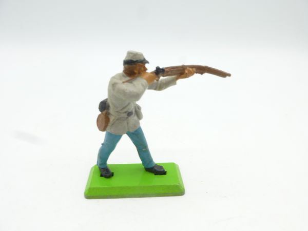 Britains Deetail Confederate Army soldier standing firing (fixed arm)