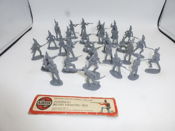 Airfix 1:32 Waterloo British Infantry 1815 - without box but complete