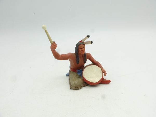 Elastolin 7 cm Indianer sitzend mit Trommel, Nr. 6836