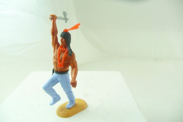Timpo Toys Indianer 2. Version laufend, Tomahawk von oben schlagend