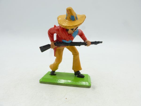 Britains Deetail Mexican advancing with rifle in front of body