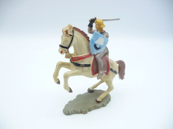 Starlux Knight riding with sword + shield - very early version