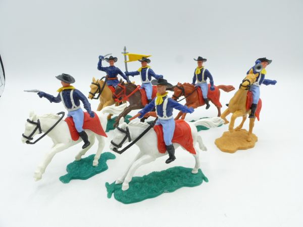 Timpo Toys Union Army Soldiers on horseback (6 figures) - nice group