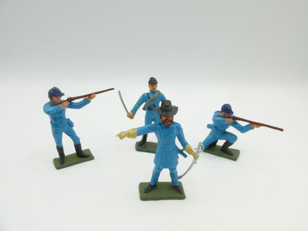 Starlux Beautiful set of Union Army soldier on foot (4 figures)