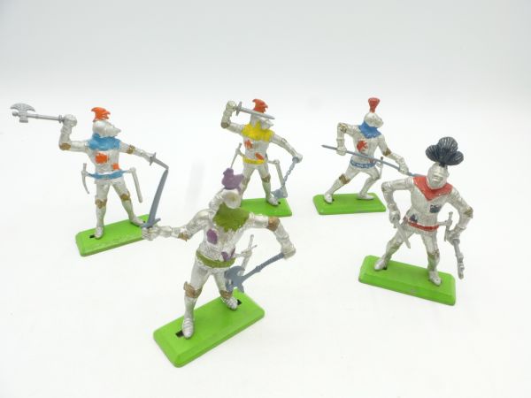 Britains Deetail 5 different knights standing - nice set