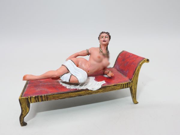 Mascot Models Erotic model: Nude woman on divan (figure 8-9 cm)