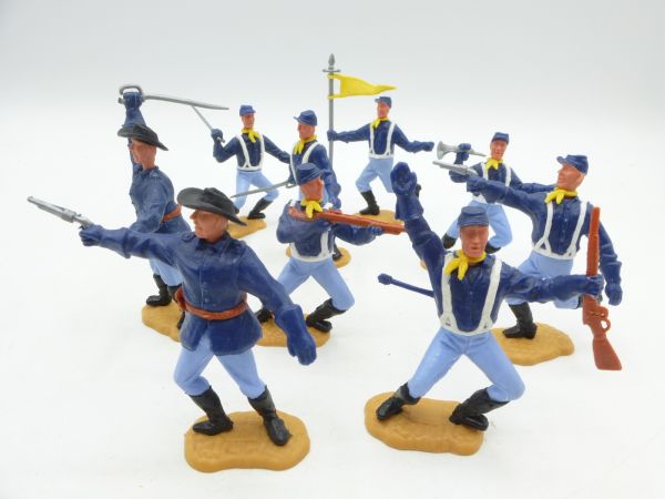 Timpo Toys Set of Northerners 2nd version on foot (9 figures)