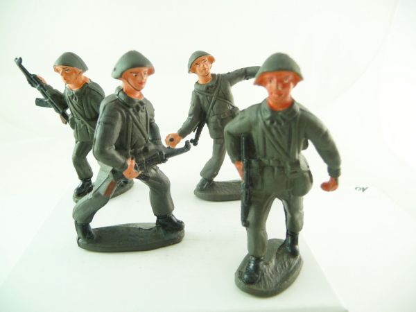 Gruppe NVA-Soldaten (4 Figuren) in unterschiedlichen Positionen