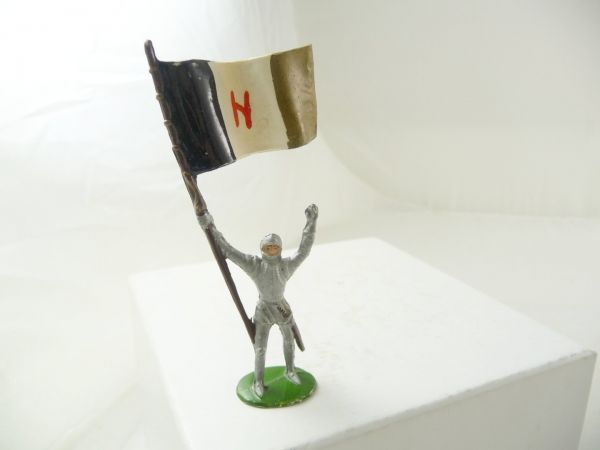 Merten 4 cm Knight with flag, No. 355 - early figure