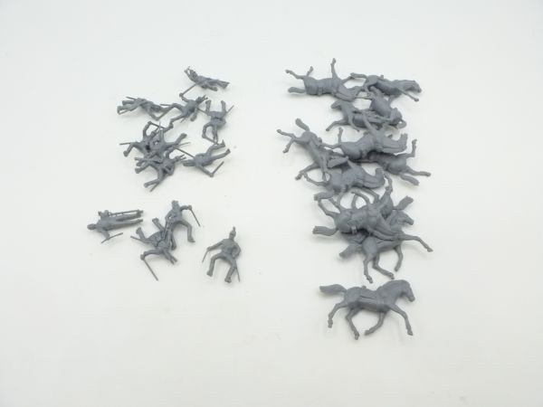 Revell 1:72 French Cavalry, Napoleonic Wars, 24 parts (12 figures, 12 horses)