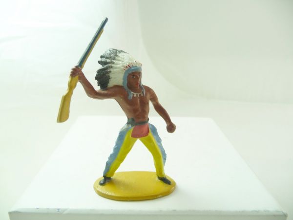 Merten 6,5 cm Indian chief standing, holding up rifle