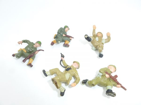 Britains Deetail 5 soldiers from diorama