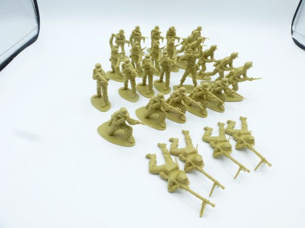 Airfix 1:32 Afrika Korps (29 figures) - complete, loose, top condition