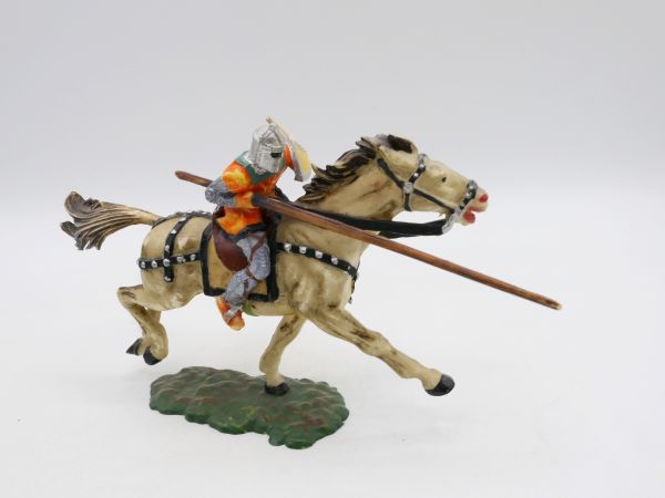 Elastolin 7 cm Norman with lance on horseback, No. 8855, painting 1