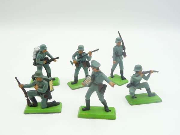 Britains Deetail German Wehrmacht 2nd version (6 figures) - complete set