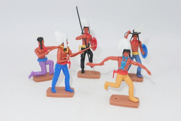 Plasty Set mit 5 Indianern zu Fuß