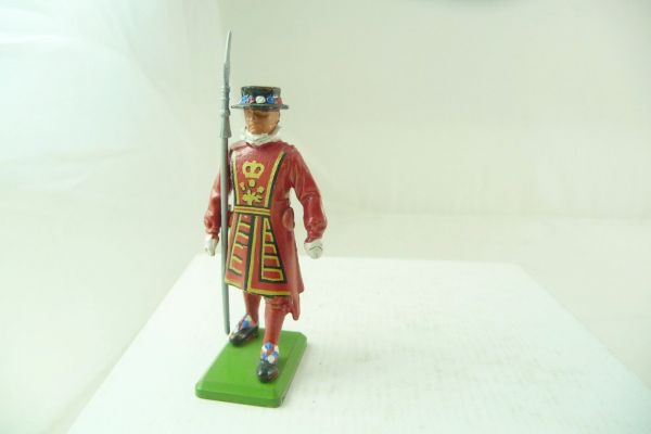 Britains Yeoman / Beefeater - top condition