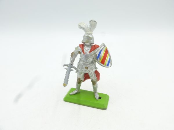 Britains Deetail Knight 2nd version standing with sword + shield