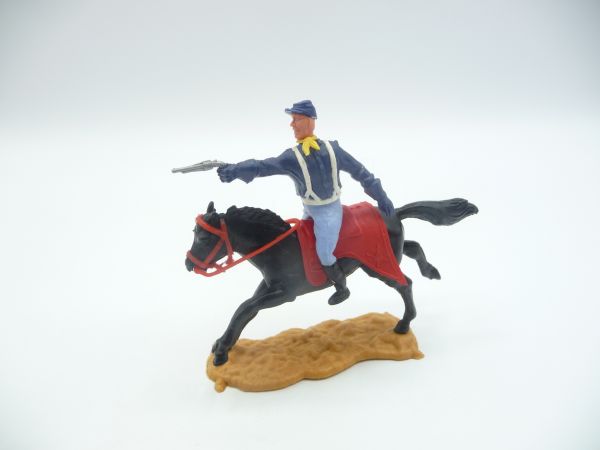 Timpo Toys Union Army soldier 2nd version riding, firing with pistol