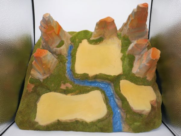 Rock landscape (dimensions 46x38x19 cm) - great for 4 cm WW Elastolin series