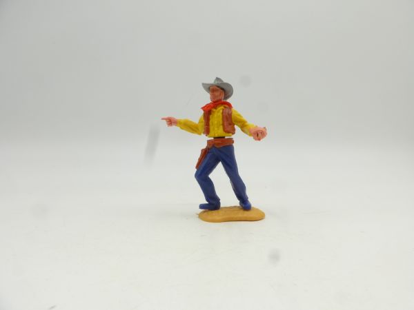 Timpo Toys Cowboy 2nd version standing, rifle sideways, pointing