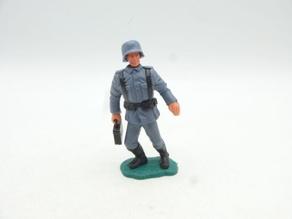 Timpo Toys German with ammunition case