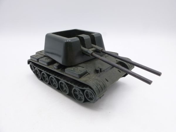 Tank (plastic), suitable for 1:32 figures