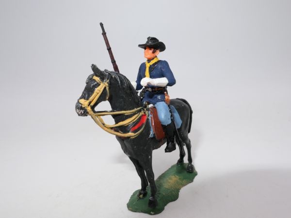 US cavalryman, officer on standing horse with rifle - nice 4 cm modification