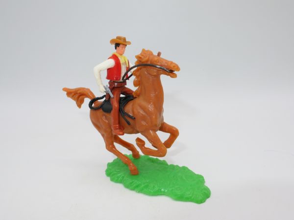 Elastolin 5,4 cm Cowboy on horseback with pistol + rifle - rare horse