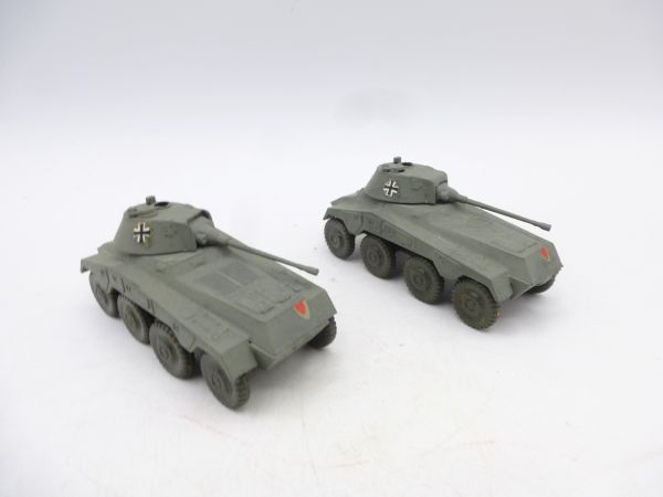 Roco 2 armoured cars - used