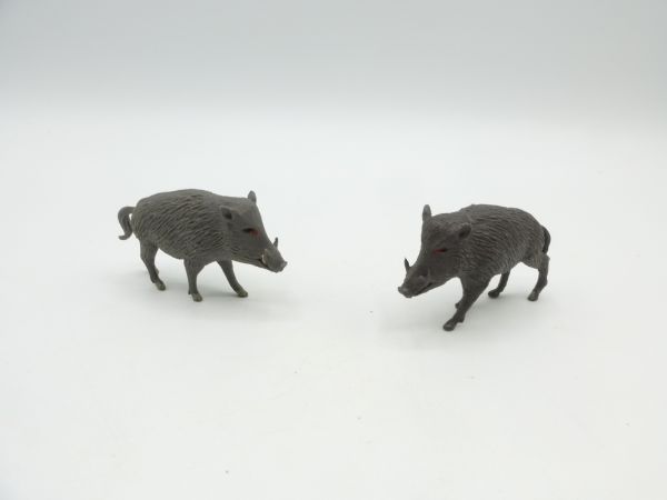Britains 2 boars