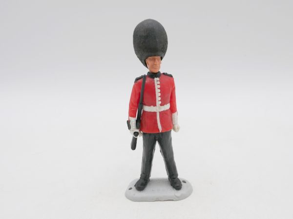 Timpo Toys Guardsman standing, rifle at side of arm