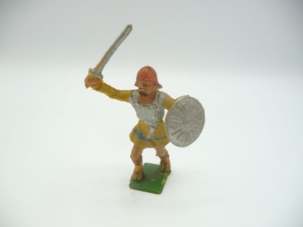 Cherilea Viking with sword + shield - great painting, great condition