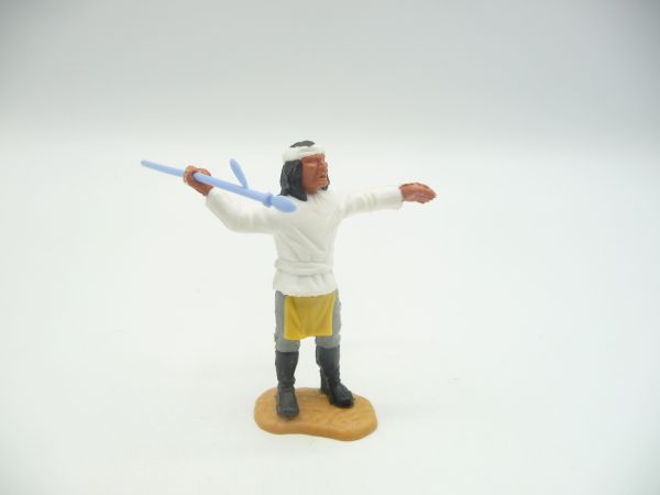 Timpo Toys Apache standing white, throwing spear