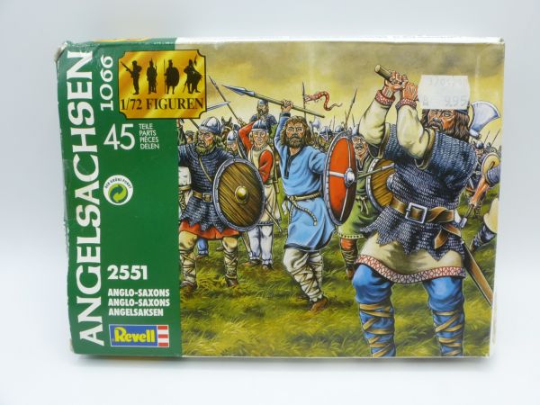 Revell 1:72 Anglo-Saxon, No. 2551 - orig. packaging, figures on casting