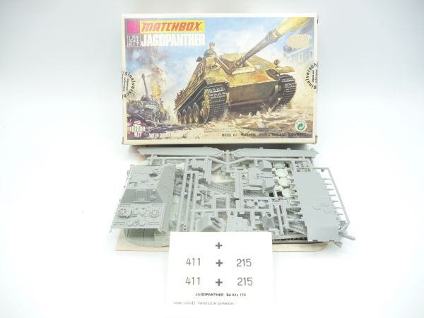 Matchbox 1:76 Jagdpanther, No. 40080 - orig. packaging, parts on cast