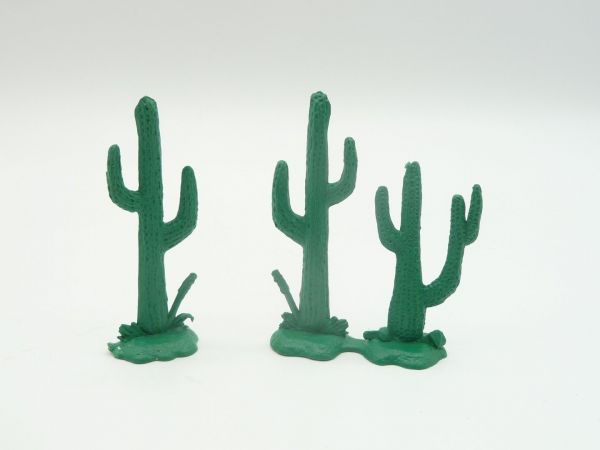 Crescent Toys 1 double cactus + 1 cactus