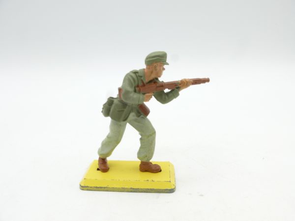 Britains Deetail Soldier Africa Corps standing shooting