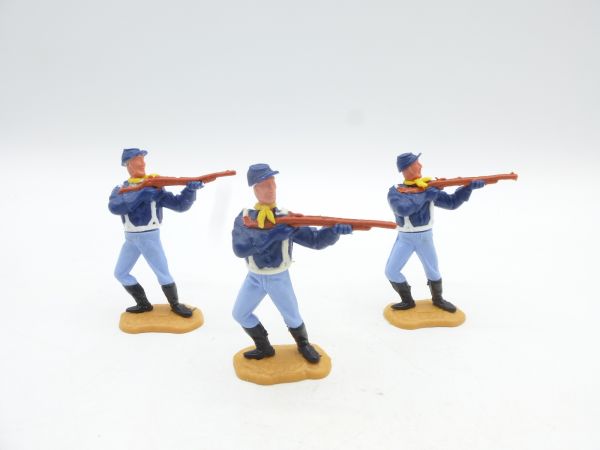 Timpo Toys 3 Union Army Soldiers, riflemen 2nd version standing