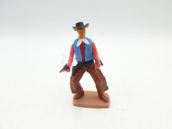 Plasty Cowboy standing with 2 pistols